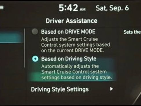 Used 2024 Hyundai Ioniq 5 SE image 32