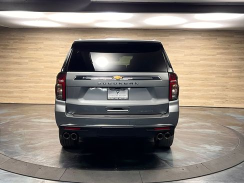 Used 2023 Chevrolet Suburban Premier AWD/4WD image 23