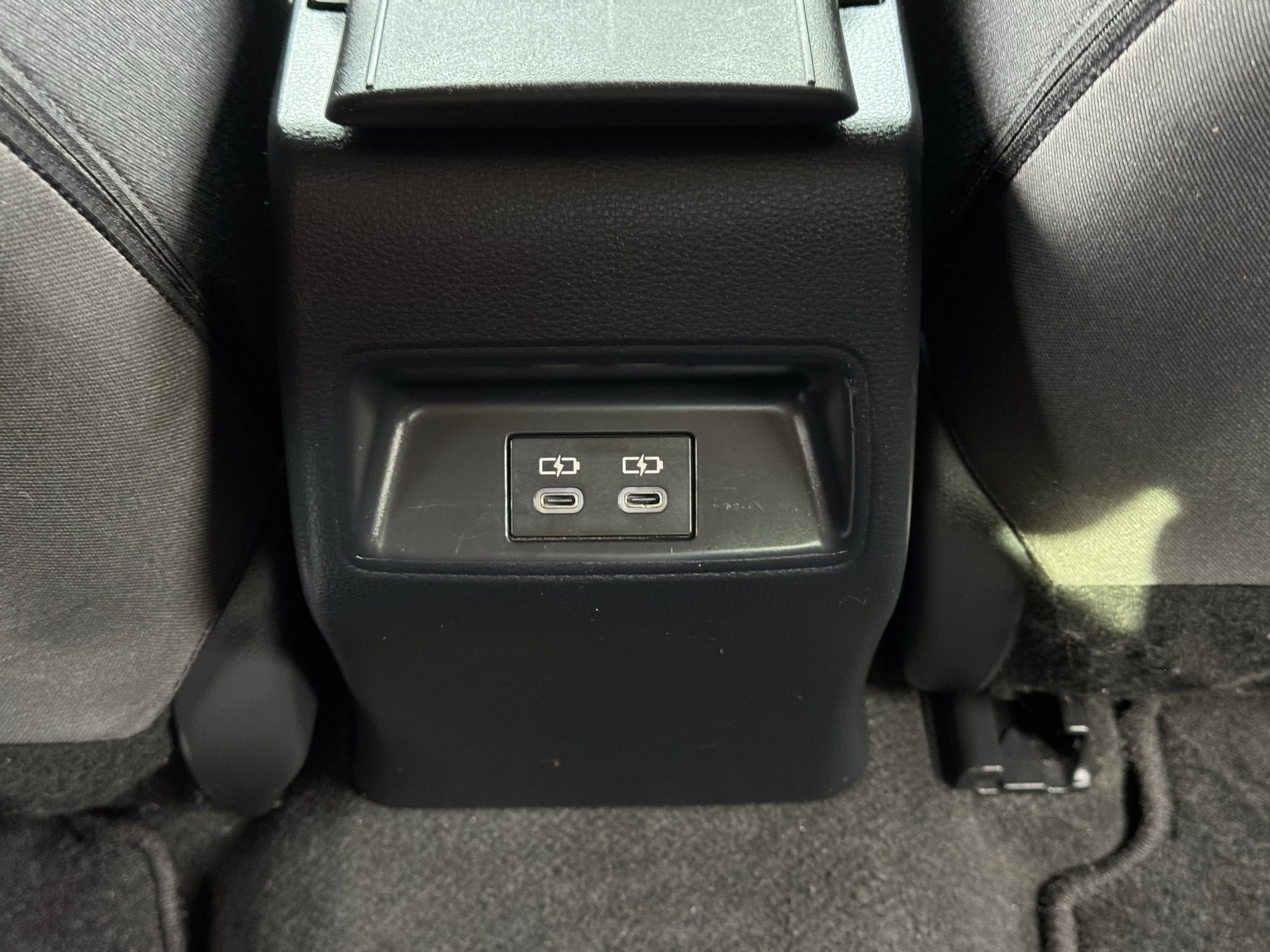 Used 2023 Toyota Corolla SE FWD image 30