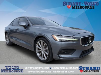 Used 2021 Volvo S60 T5 Momentum