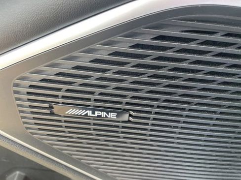 Used 2025 Jeep Wagoneer Series II AWD/4WD image 21