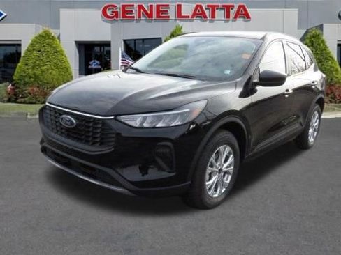 New 2026 Ford Escape Active w/ Cold Weather Package image 3