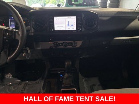 Used 2022 Toyota Tacoma SR RWD image 15