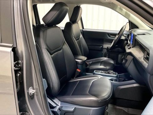 Used 2023 Ford Maverick Lariat w/ Lariat Luxury Package image 7