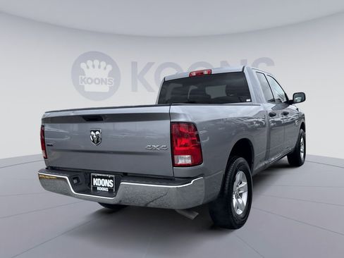 Used 2024 RAM 1500 Classic SLT image 7