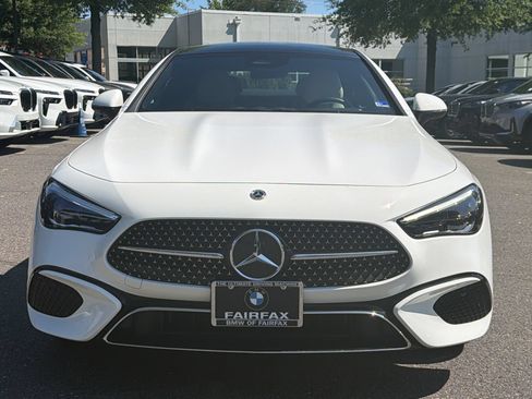 Used 2024 Mercedes-Benz CLE 300 4MATIC Coupe image 6