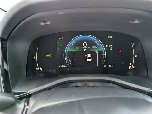 Used 2025 Toyota Camry LE FWD image 13