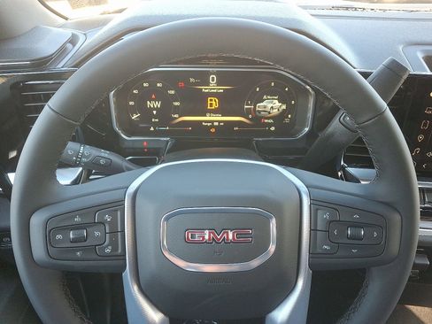 New 2026 GMC Sierra 1500 Elevation image 19