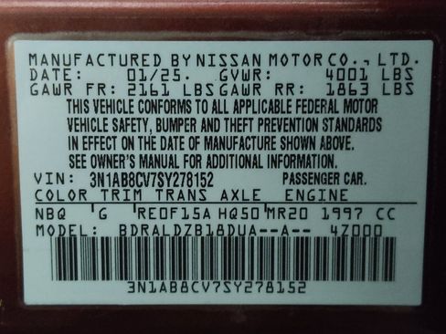 Used 2025 Nissan Sentra SV FWD image 33