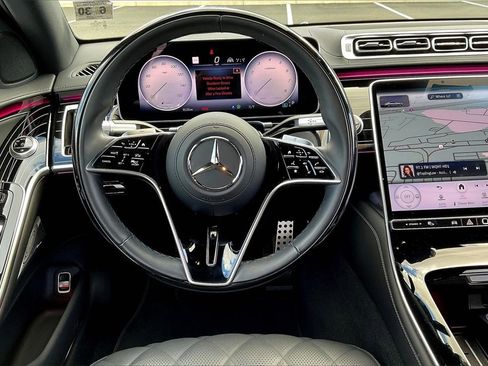 Used 2025 Mercedes-Benz S 580 S 580 image 5