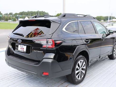 Certified 2025 Subaru Outback Premium AWD/4WD image 5