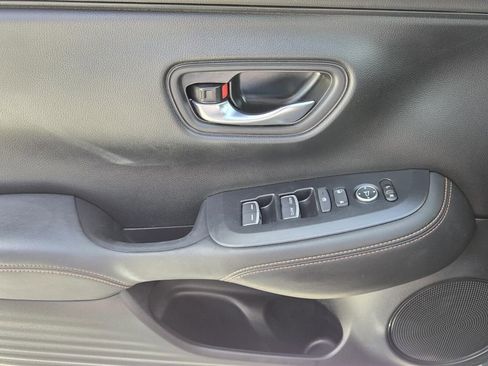 Certified 2024 Honda HR-V Sport image 27