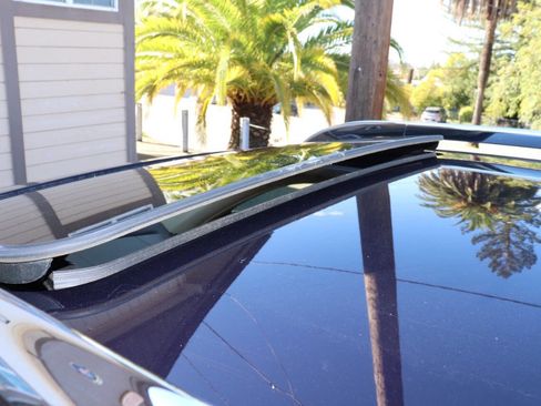 Used 2012 Mercedes-Benz GL 450 4MATIC image 27