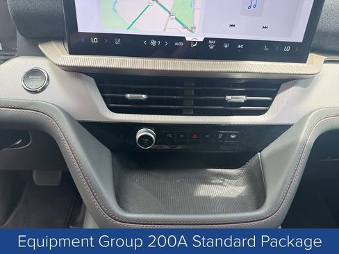 Used 2026 Ford Explorer Active w/ Active Comfort Package RWD image 17