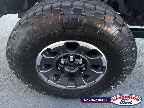 Used 2023 Ford F250 Lariat w/ Tremor Off-Road Package AWD/4WD image 10
