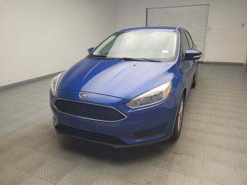 Used 2018 Ford Focus SE w/ Cold Weather Package FWD image 15