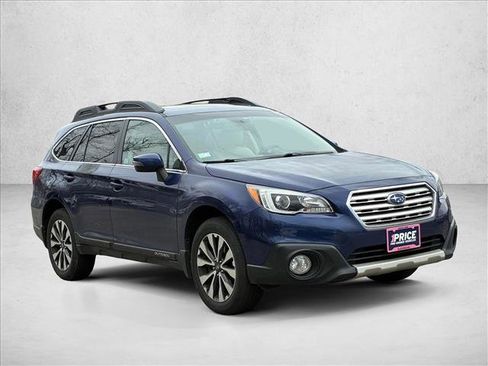Used 2016 Subaru Outback 2.5i Limited image 3