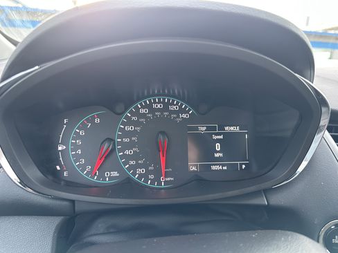 Used 2022 Chevrolet Trax LT w/ Driver Confidence Package image 15