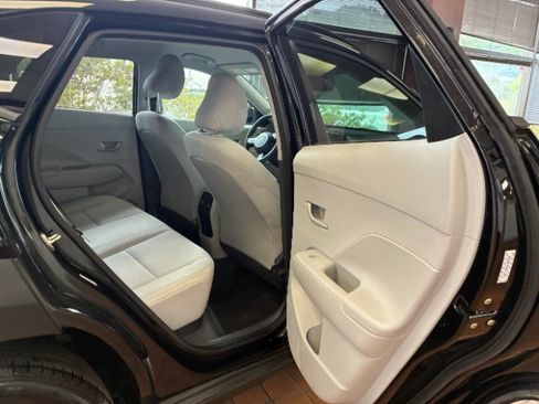 Used 2024 Hyundai Kona SEL w/ Convenience Package FWD image 34