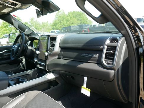 New 2026 RAM 1500 Laramie w/ Laramie Southwest Edition AWD/4WD image 11