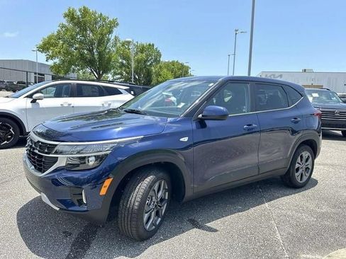 Used 2026 Kia Seltos LX FWD image 32