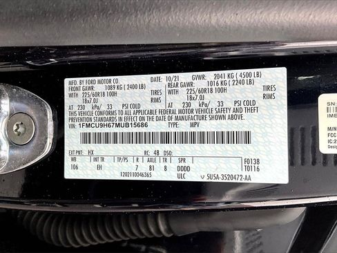 Certified 2021 Ford Escape SEL w/ Technology Package image 34
