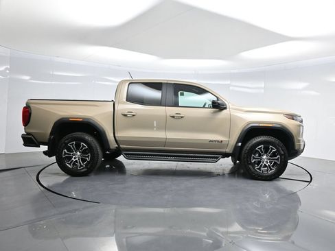 Used 2023 GMC Canyon AT4 w/ AT4 Premium Package AWD/4WD image 39