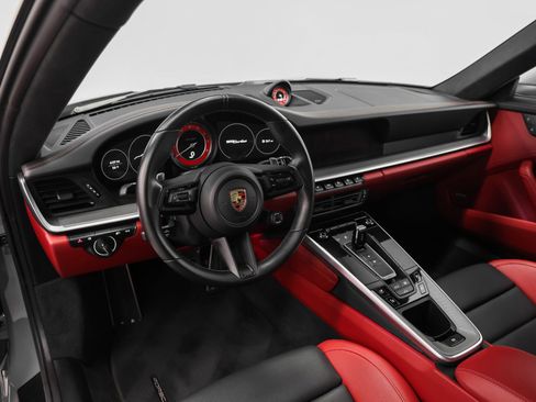 Certified 2023 Porsche 911 Turbo image 4