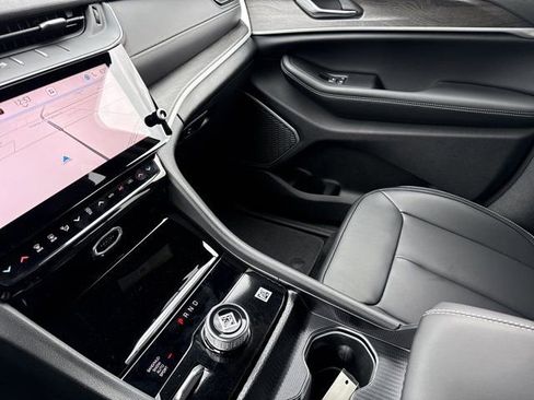New 2026 Jeep Grand Cherokee L Limited AWD/4WD image 20