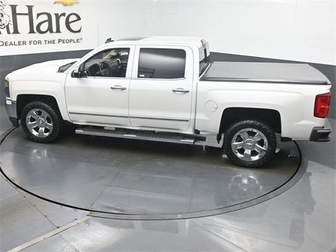 Used 2018 Chevrolet Silverado 1500 LTZ w/ Sport Package image 40