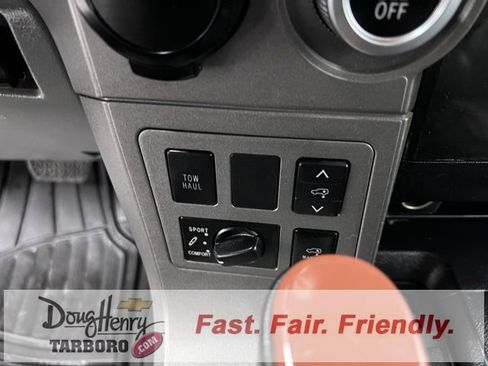 Used 2011 Toyota Sequoia Platinum image 55