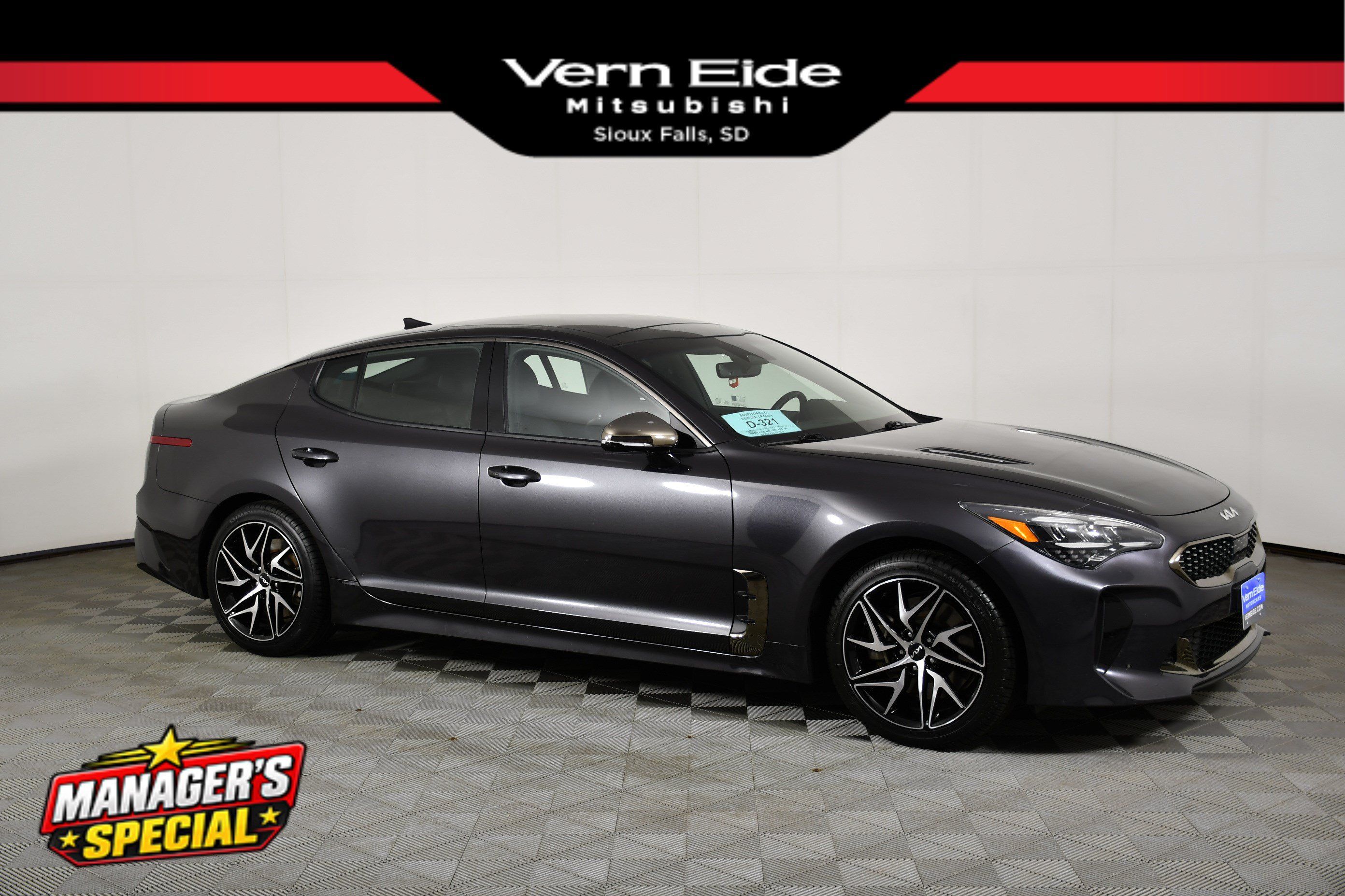 Used 2023 Kia Stinger GT-Line w/ Sun & Sound Package AWD/4WD image 1