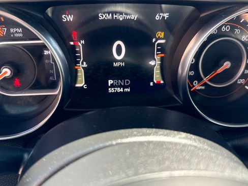 Used 2020 Jeep Gladiator Sport w/ Quick Order Package 24S AWD/4WD image 16