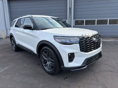 New 2026 Ford Explorer ST w/ Sun And Sound Package