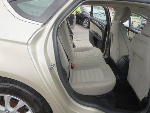Used 2017 Ford Fusion S FWD image 20