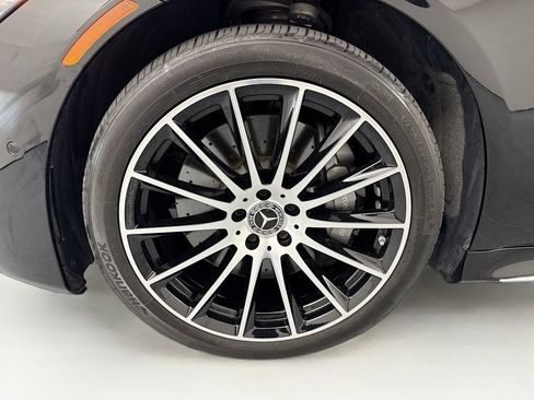 Used 2023 Mercedes-Benz S 580 4MATIC Sedan image 32