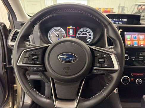 Used 2022 Subaru Forester Premium AWD/4WD image 18