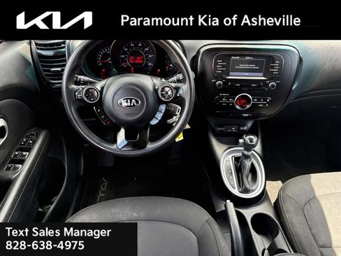 Used 2017 Kia Soul + FWD image 20