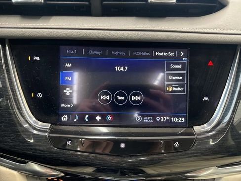 Used 2020 Cadillac XT6 Premium Luxury image 32