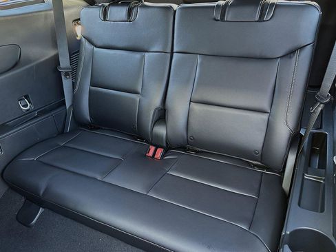 Used 2023 Ford Explorer ST w/ Equipment Group 401A image 12