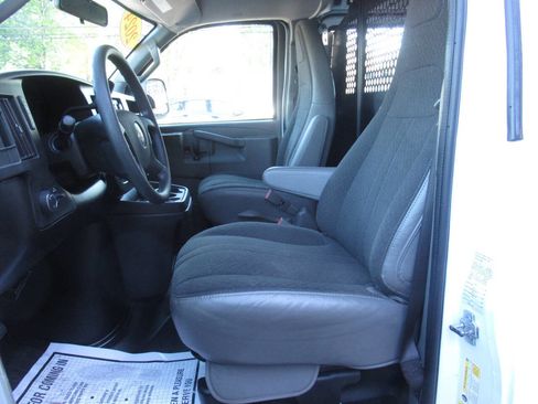 Used 2024 Chevrolet Express 2500 w/ Driver Convenience Package RWD image 14