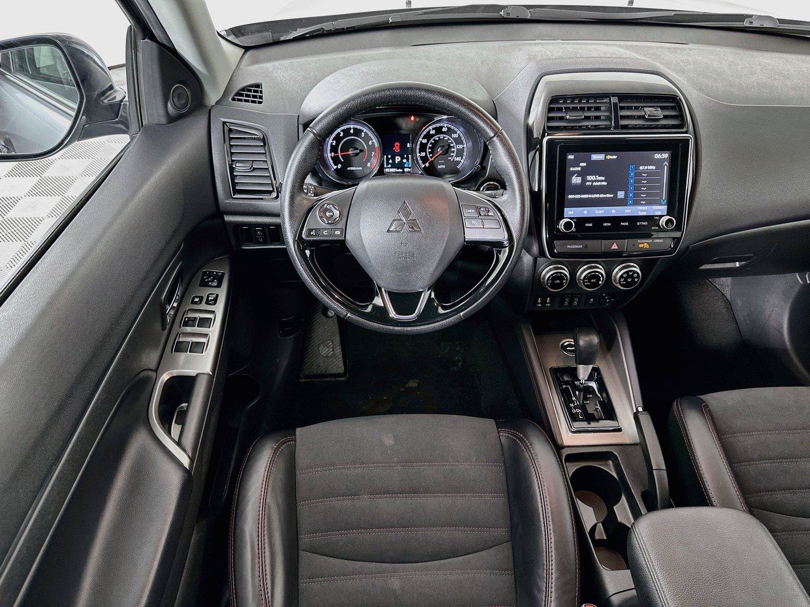 Used 2024 Mitsubishi Outlander Sport AWD image 2