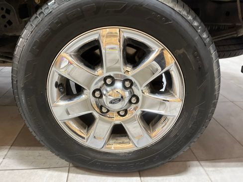 Used 2013 Ford F150 XLT w/ XLT Chrome Pkg RWD image 12