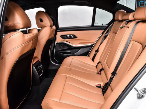 Used 2025 BMW 330i xDrive 330i xDrive w/ M Sport Package image 18