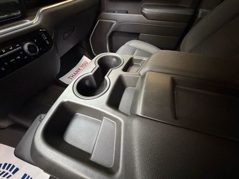 Used 2022 Chevrolet Silverado 1500 LT image 21