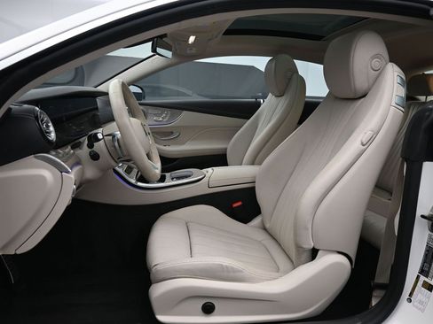 Used 2023 Mercedes-Benz E 450 4MATIC Coupe image 10