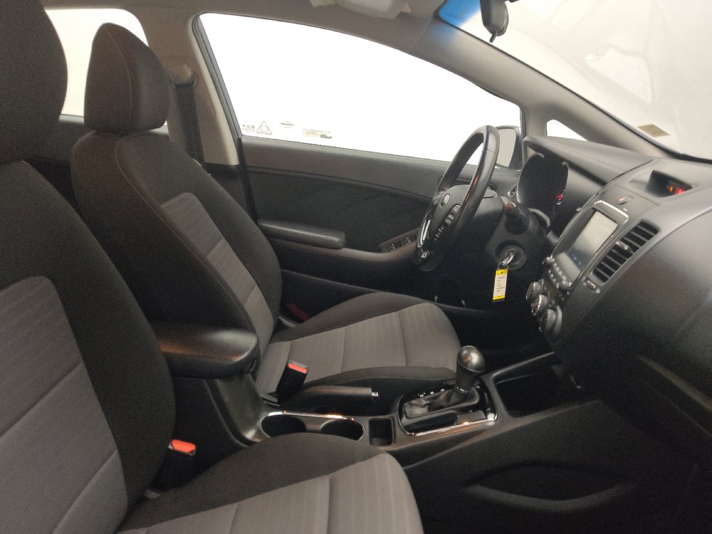 Used 2018 Kia Forte S FWD image 21