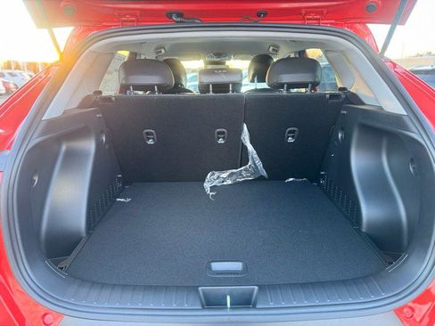 New 2026 Hyundai Kona SEL Premium image 8