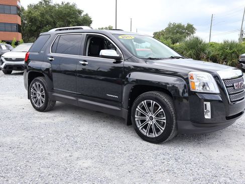 Used 2011 GMC Terrain SLT w/ LPO, Protection Package AWD/4WD image 7