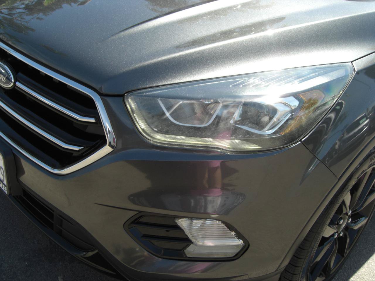 Used 2017 Ford Escape Titanium FWD image 6